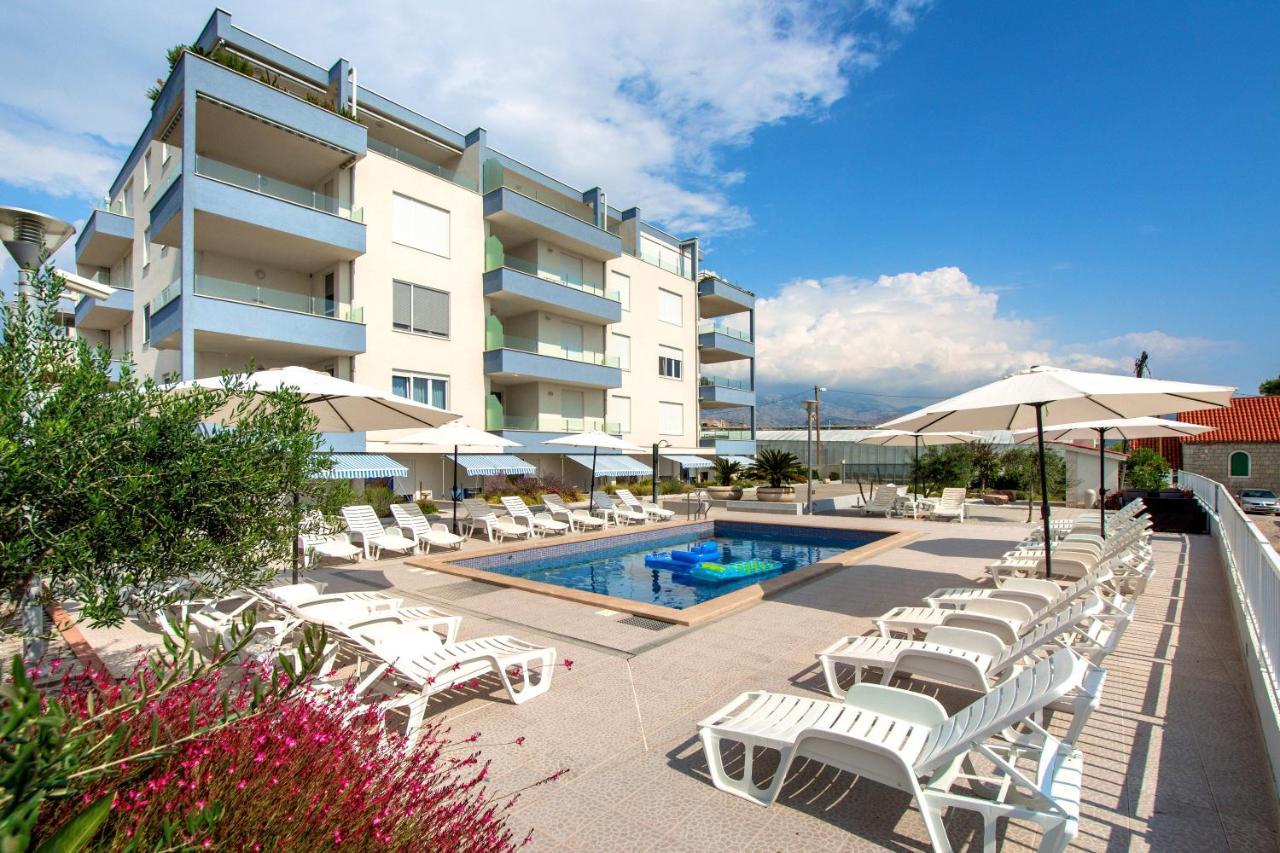 As'S Apartment Split Exterior photo